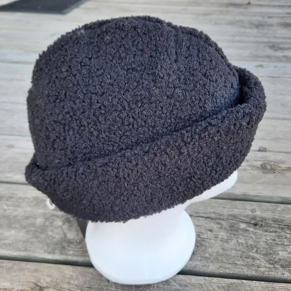 NWT Brixton Ginsburg Hat black boucle sherpa quilted liner unisex hat - Picture 10 of 16